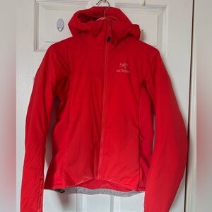 Arc'teryx Atom LT Hoody - Women's Small